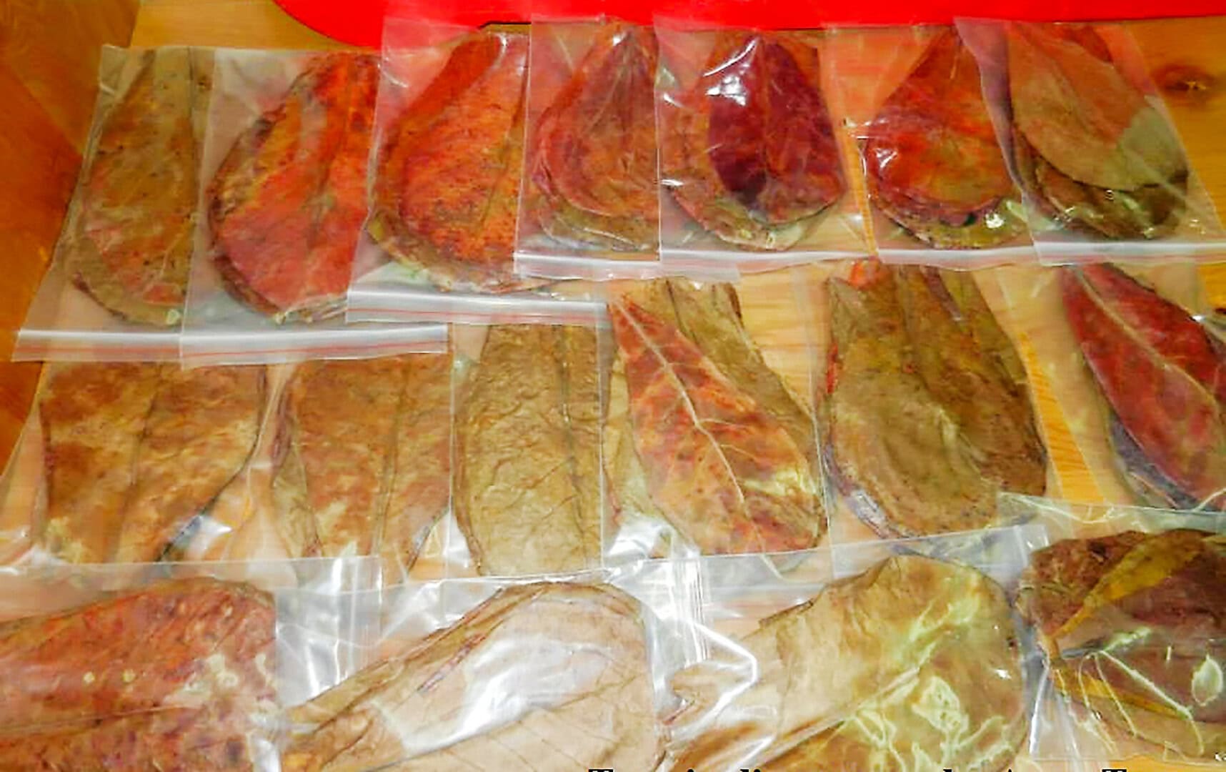 Abgepackt gibt es die Blätter zu kaufen